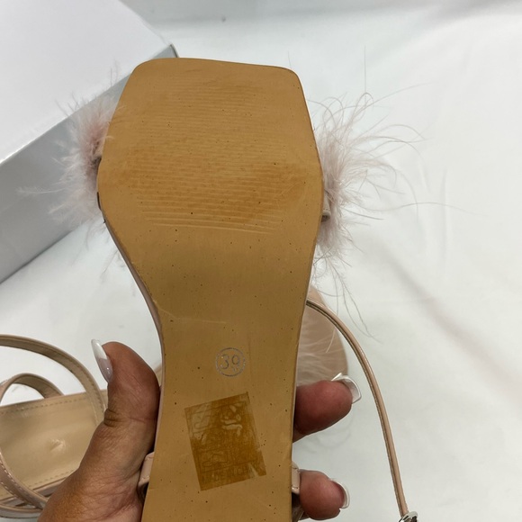PINK FEATHERED HEELS WOMEN 7.5-8 39 PINK/BEIGE STRAPPY TRANSPARENT HEEL ELEGANT - Picture 10 of 14